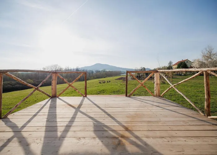 Orlí Hnízdo Pod Sedlem Сasa de vacaciones